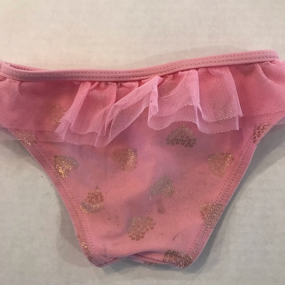 Jantzen pink and gold heart child’s bikini. Size 4 Previously loved. - Picture 6 of 8
